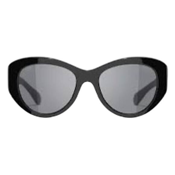 Chanel NIB CH5492 Acetate Butterfly Large CC Sunglasses in Black - Picture 1 of 11